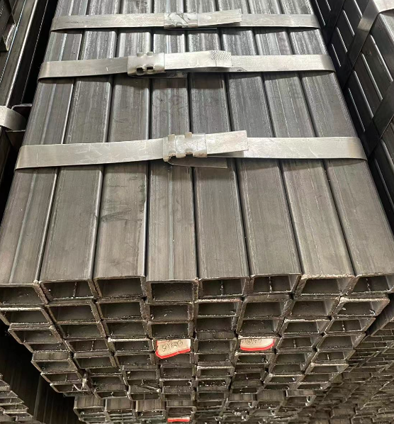 河东工业用梯子 镀锌管焊接梯子 铁梯子方管梯